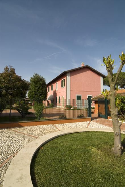 Il Casale Corte Rossa Latina Exterior foto